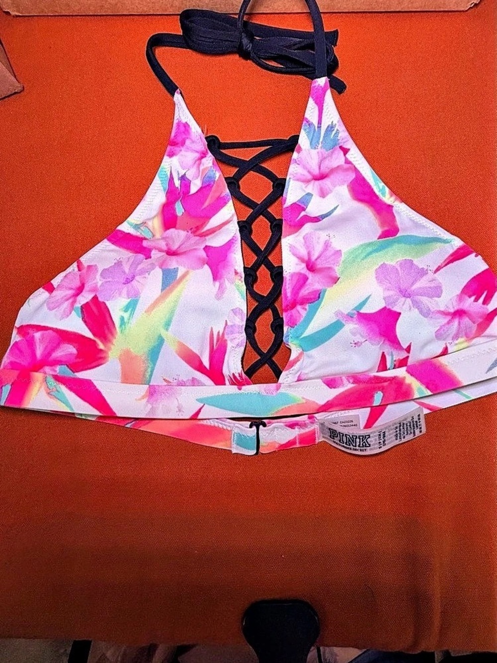 PINK Floral Bikini Top in & White Size Small